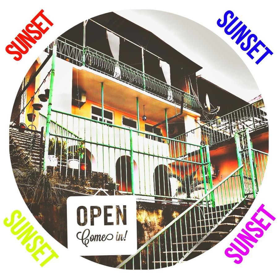 Sunset Guest House Gagra Ngoại thất bức ảnh